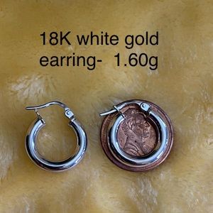 Solid 18K white gold small hoop earring 1.60 grams